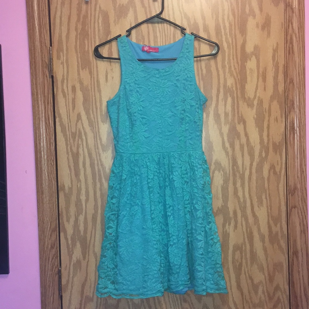 Ultra Pink teal floral pattern dress.